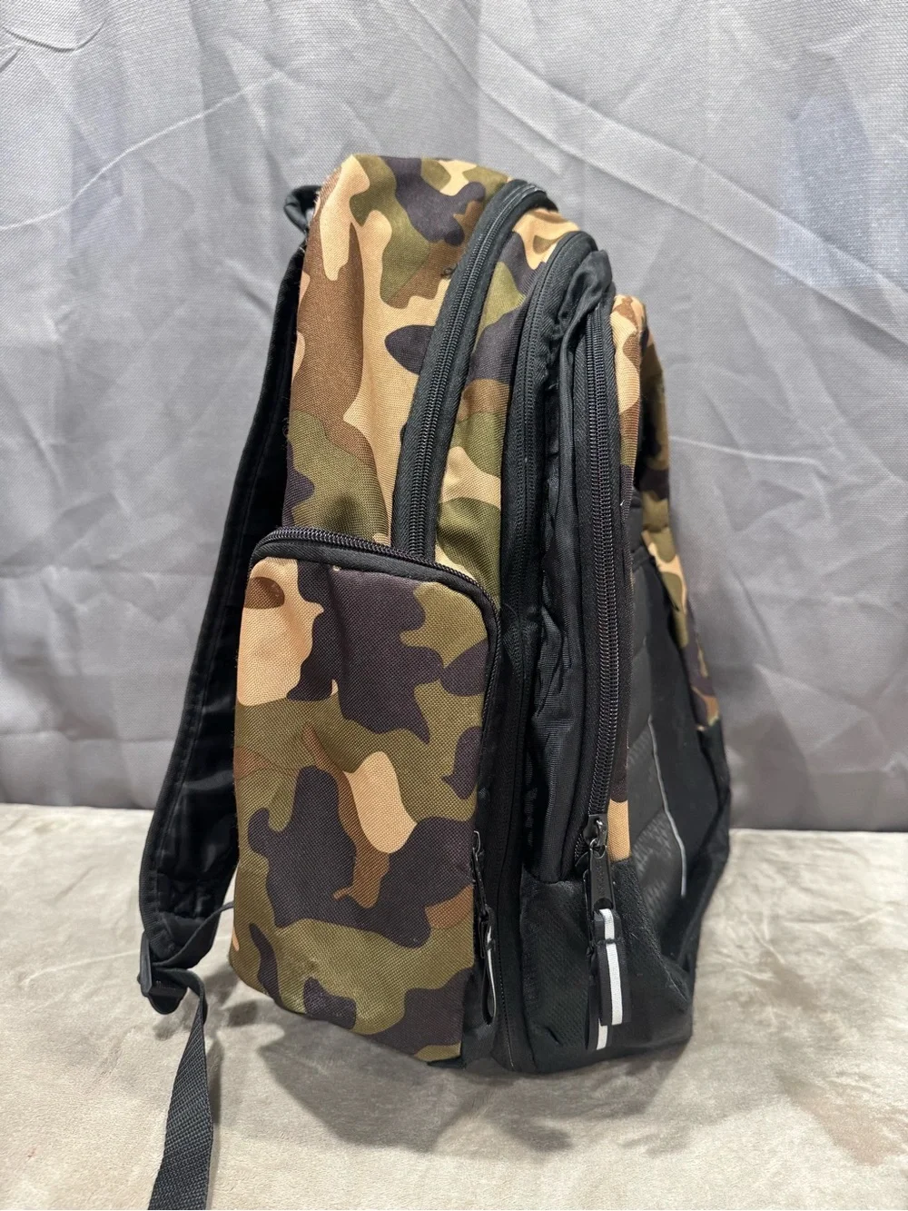 EASTSPORT Camo Backpack